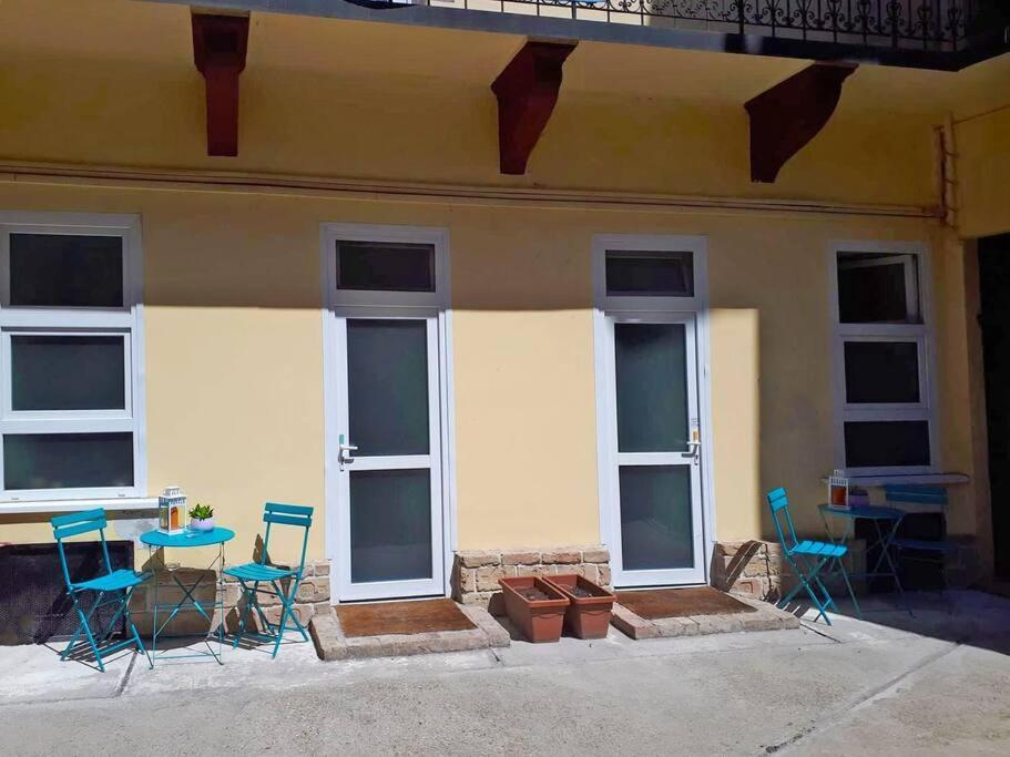 Modern Stylish 2 Bedroom Holiday Apartment Budapest Exterior photo