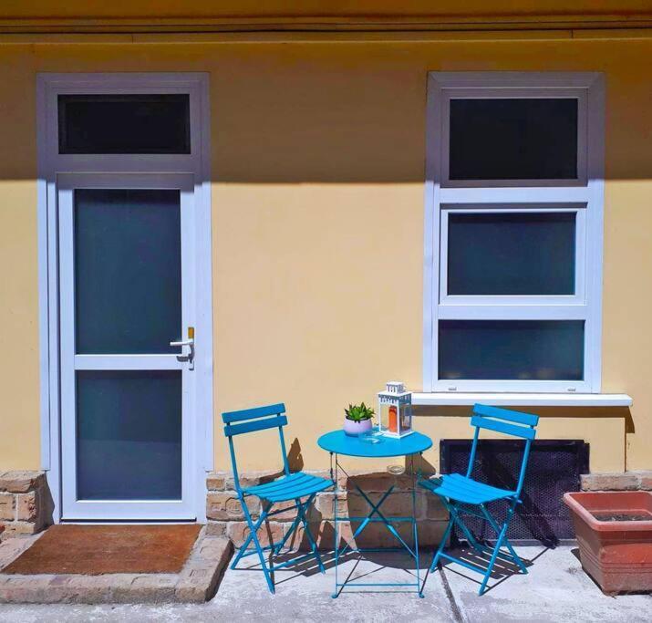 Modern Stylish 2 Bedroom Holiday Apartment Budapest Exterior photo
